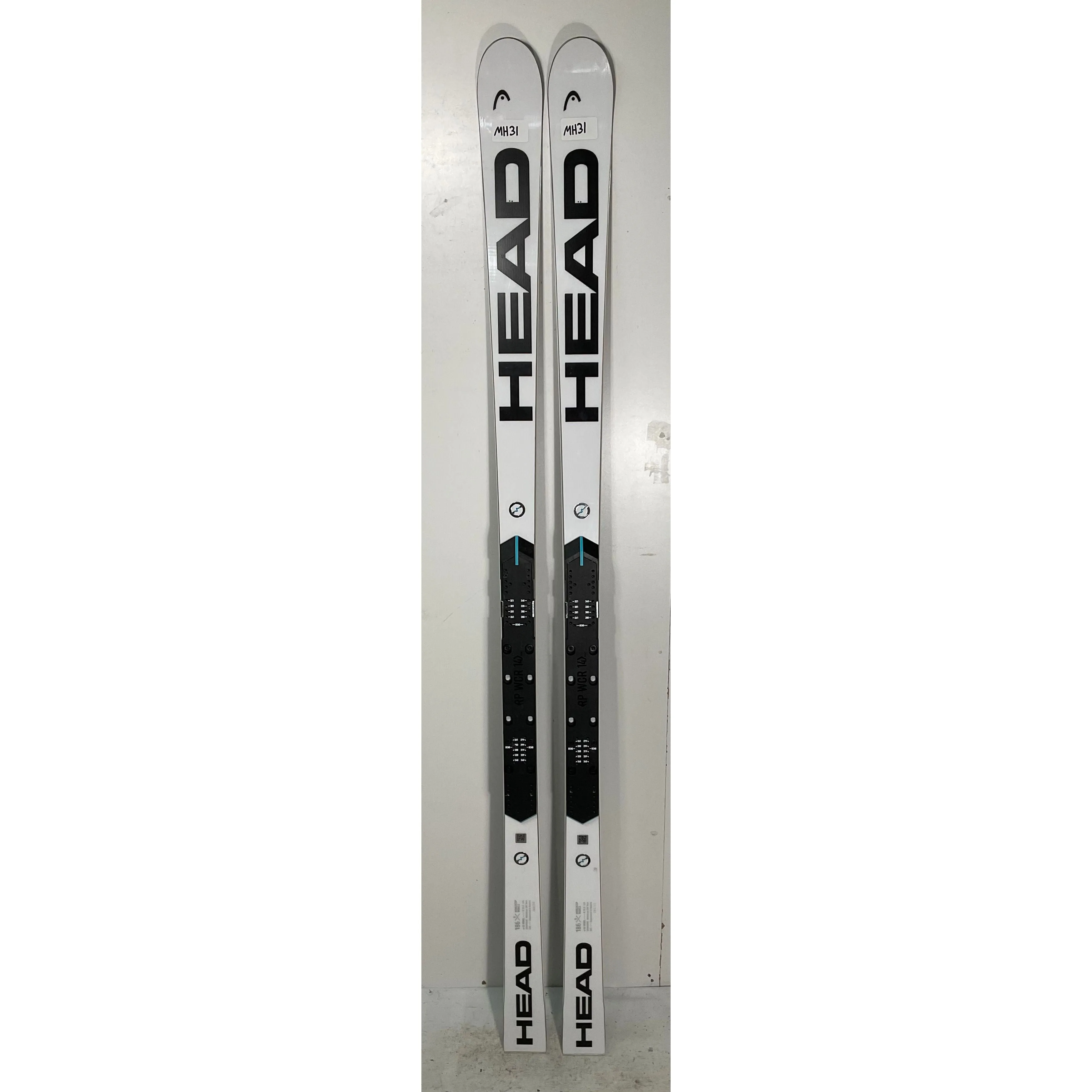 2025 Head WC Rebel e-GS 186cm Skis w/ Race Plates