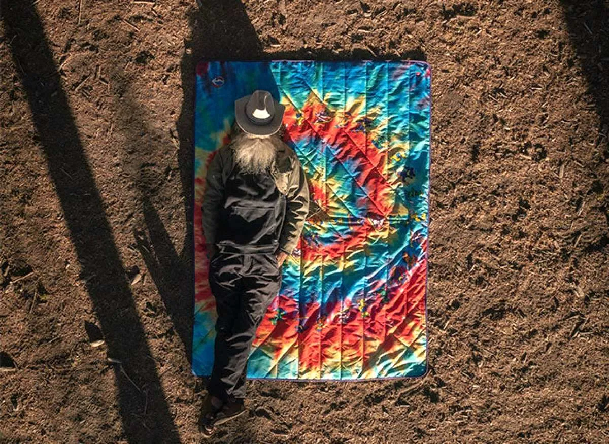 686 X Grateful Dead Waterproof Hodded Puffer Blanket 2023