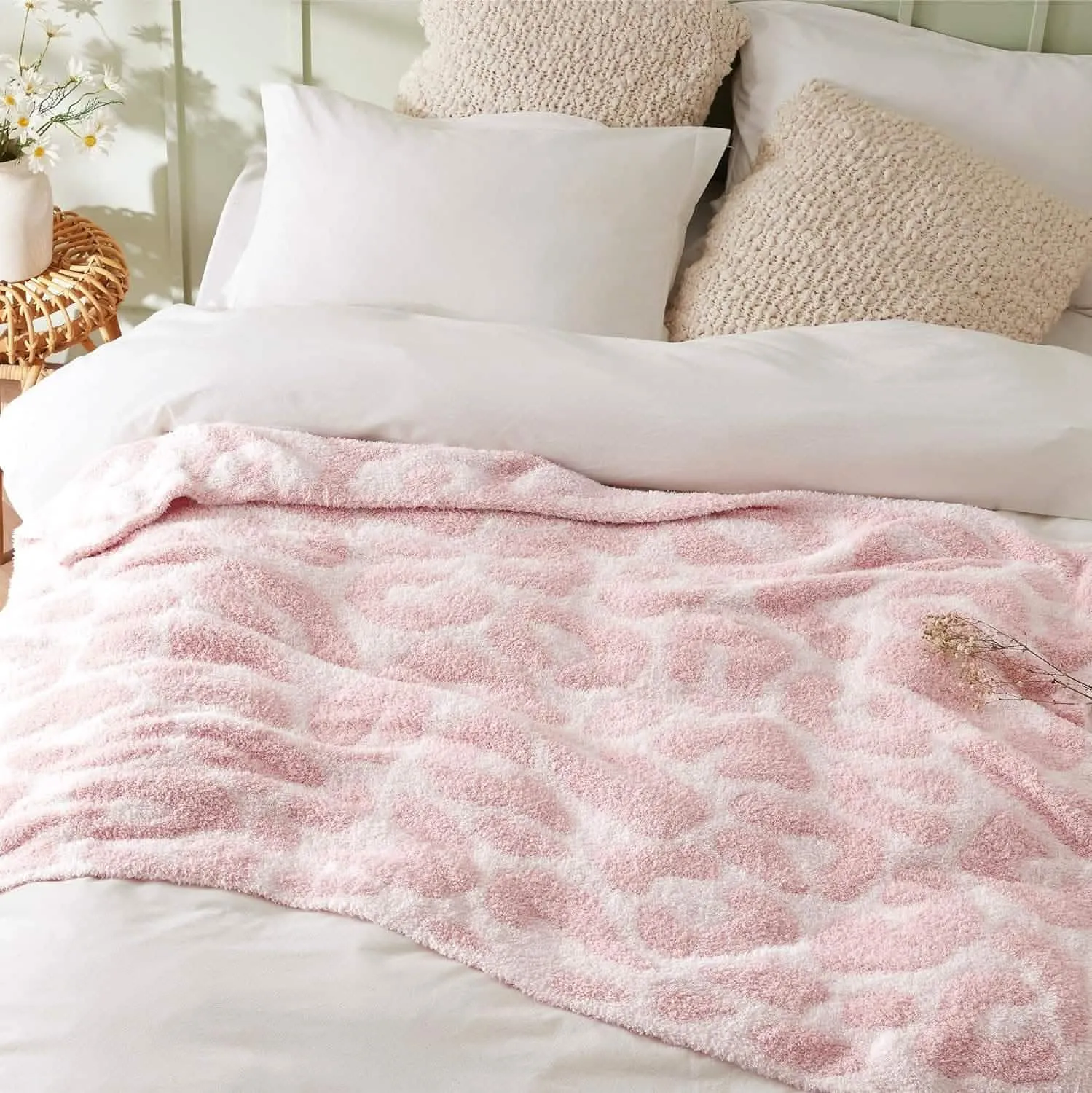 Bedsure Fluffy Fuzzy Plush Knit Throw Blanket