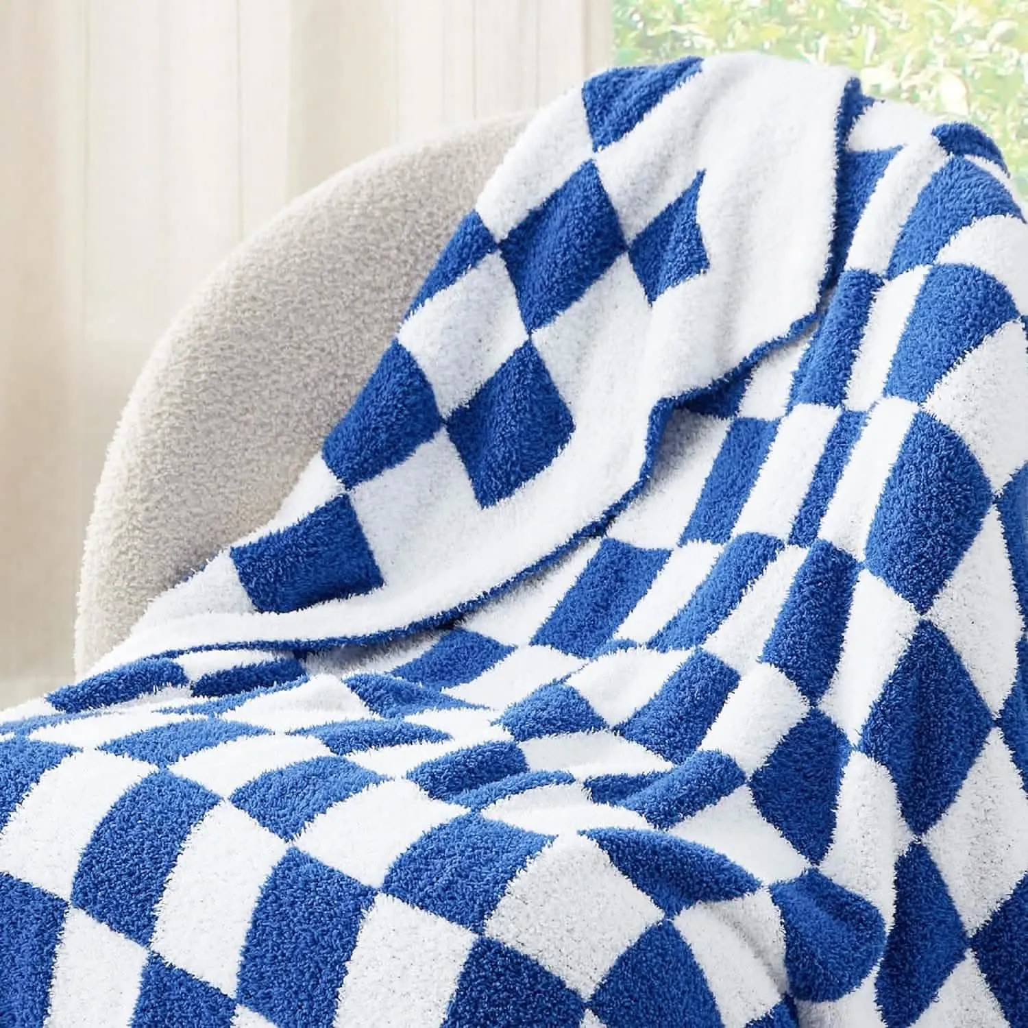 Bedsure Fluffy Fuzzy Plush Knit Throw Blanket