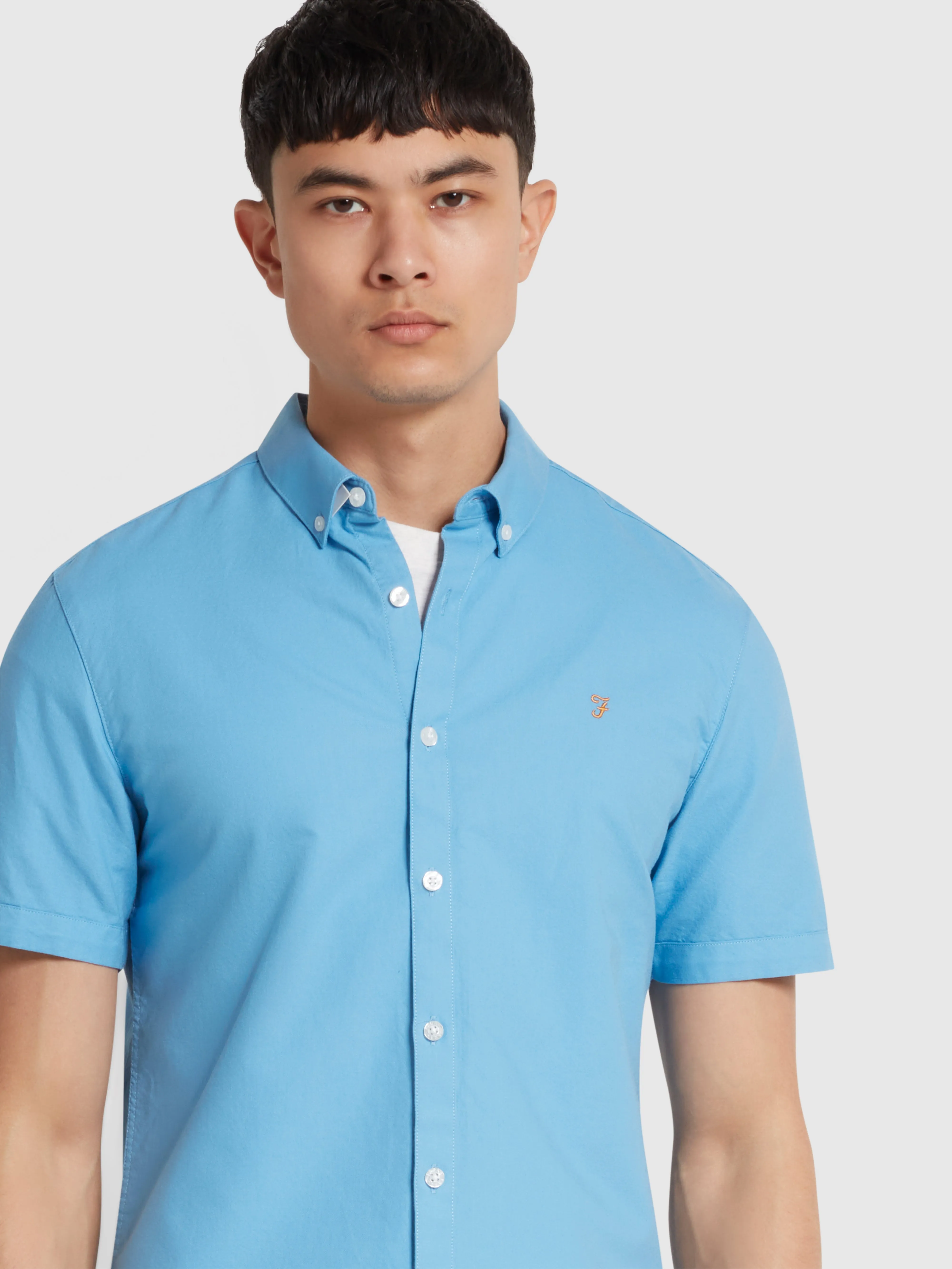 Brewer Short Sleeve Oxford Shirt In Arctic Blue