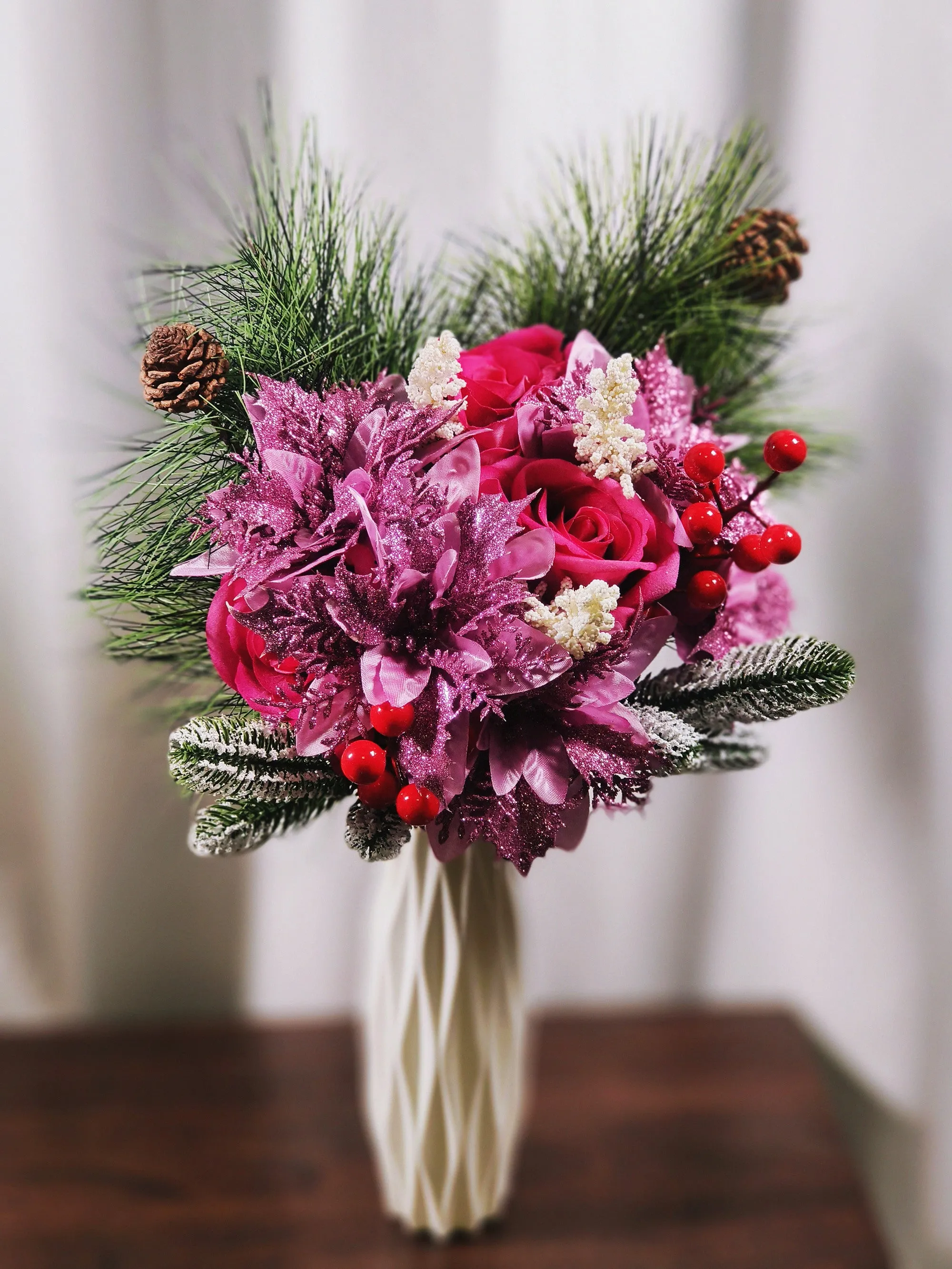 Bulk 17PCS Artificial Christmas Flowers Bouquet Christmas Floral Wholesale