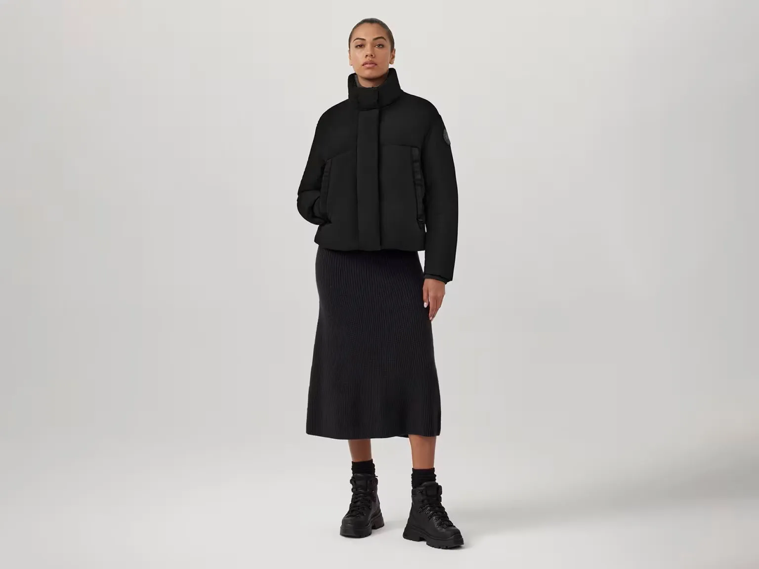 Canada Goose Junction Cropped Puffer Black Label - Women's