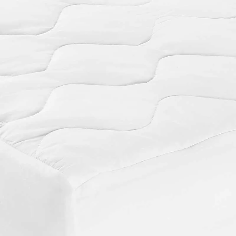 Deluxe Microfiber Waterproof Mattress Pad