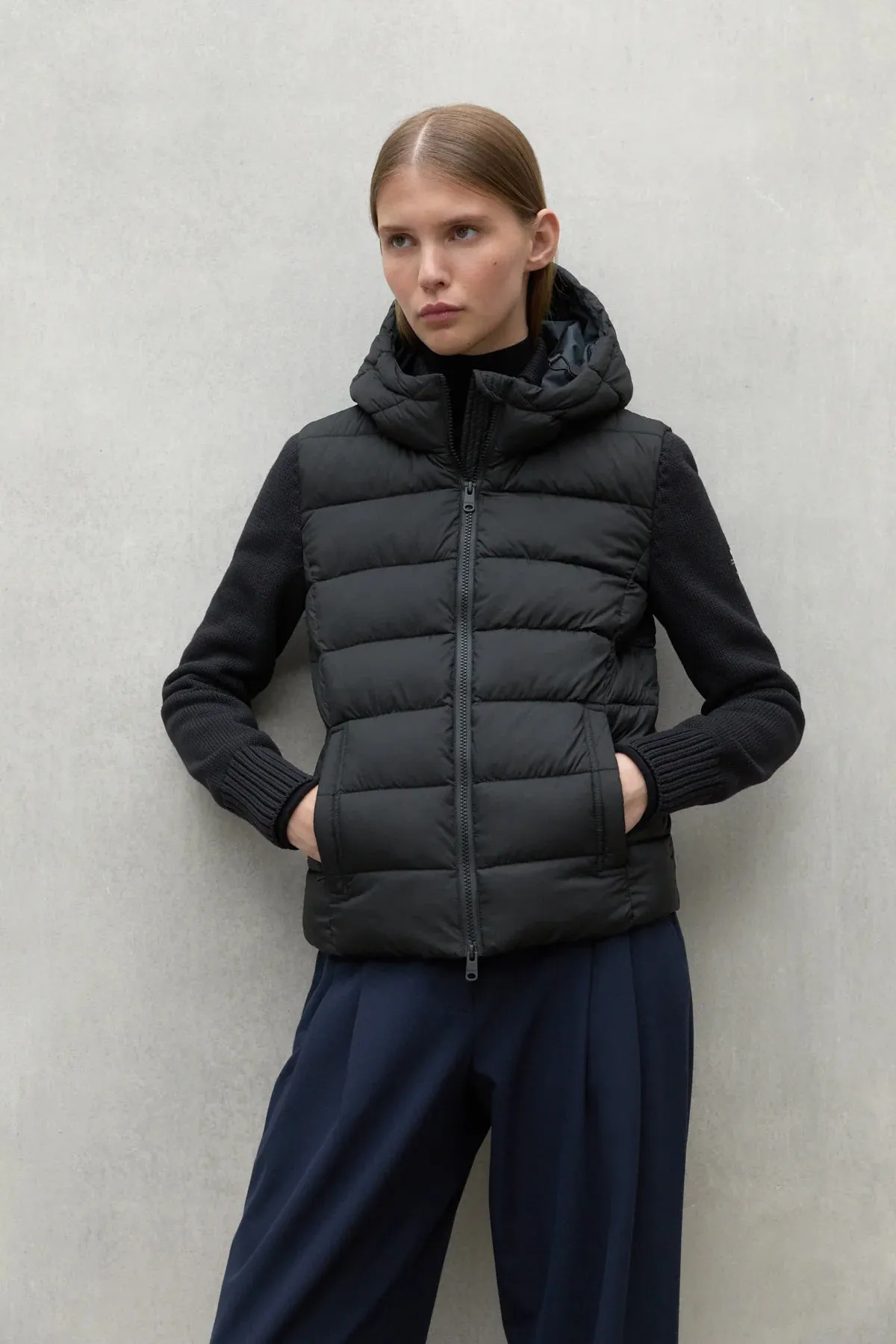 Denali Short Black Jacket