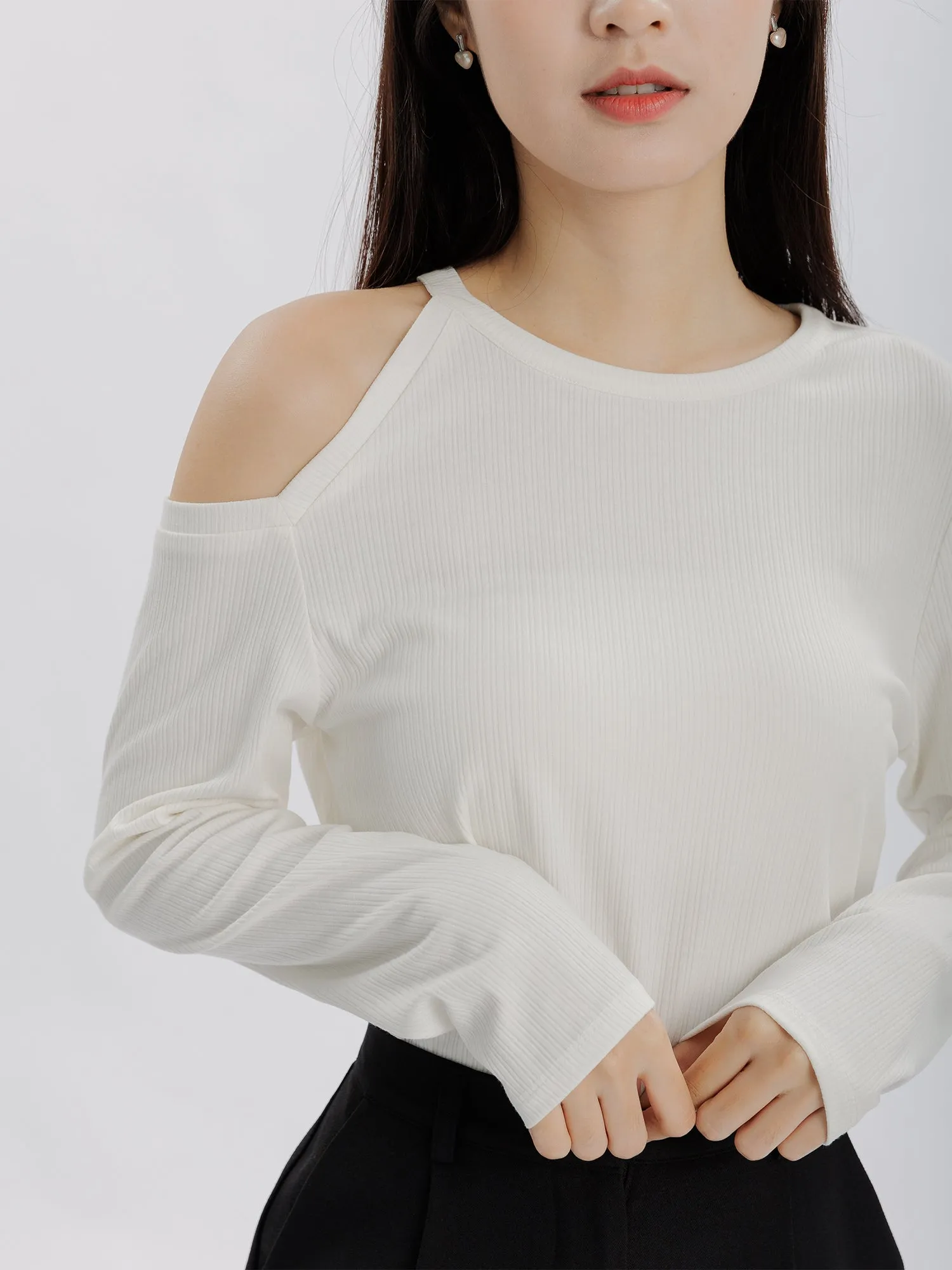 Echo Cold Shoulder Knit Top