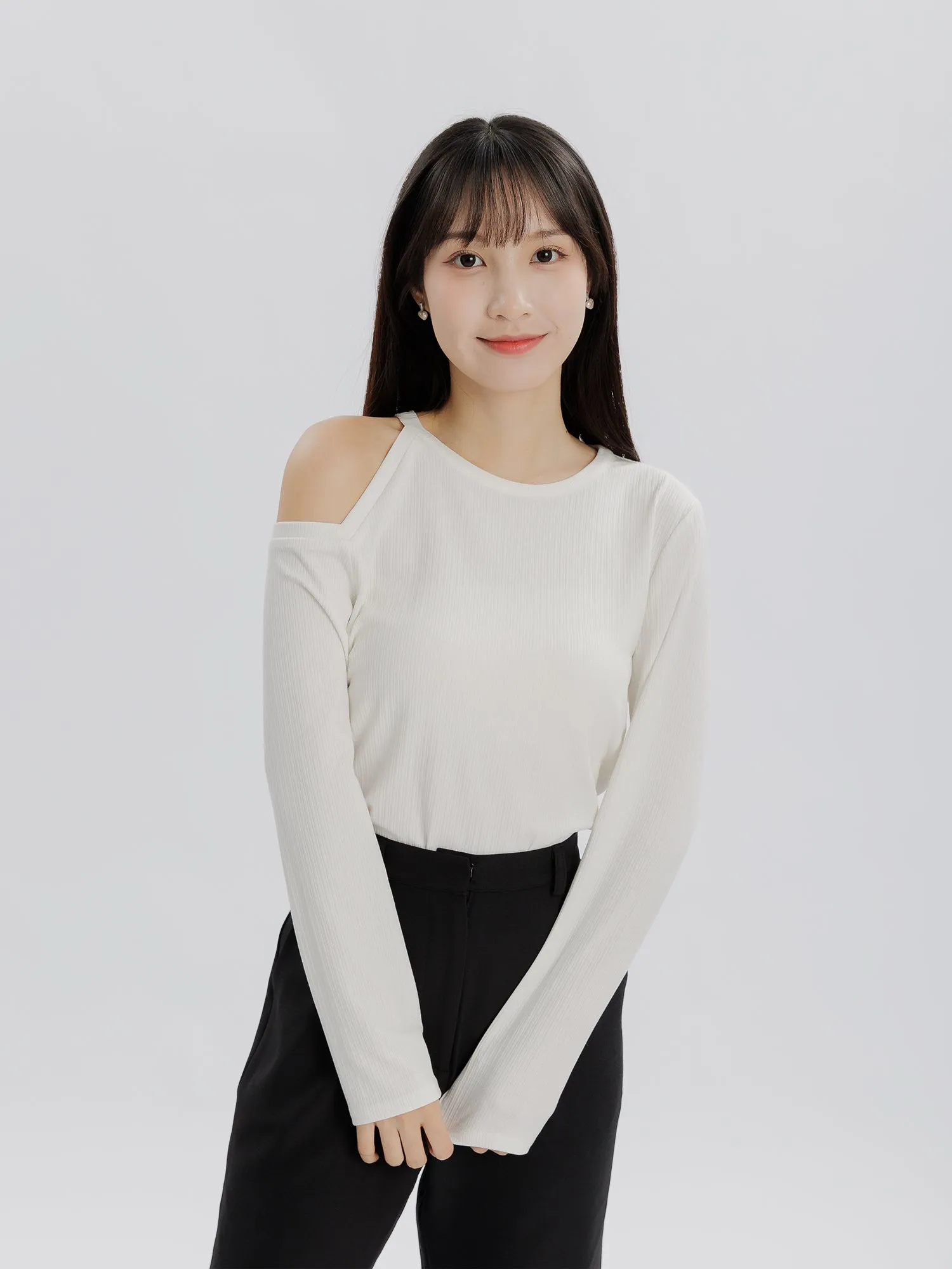 Echo Cold Shoulder Knit Top