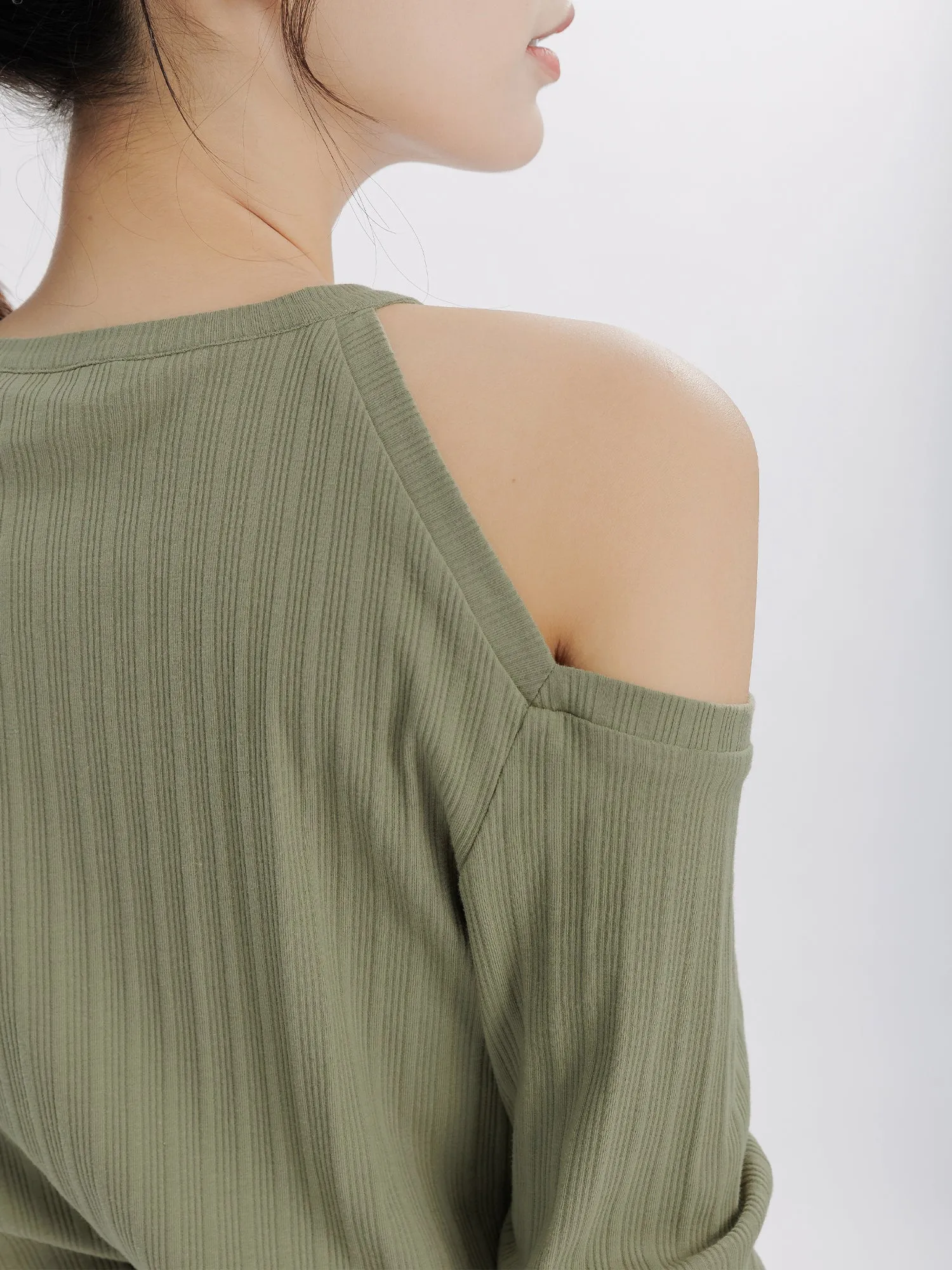 Echo Cold Shoulder Knit Top