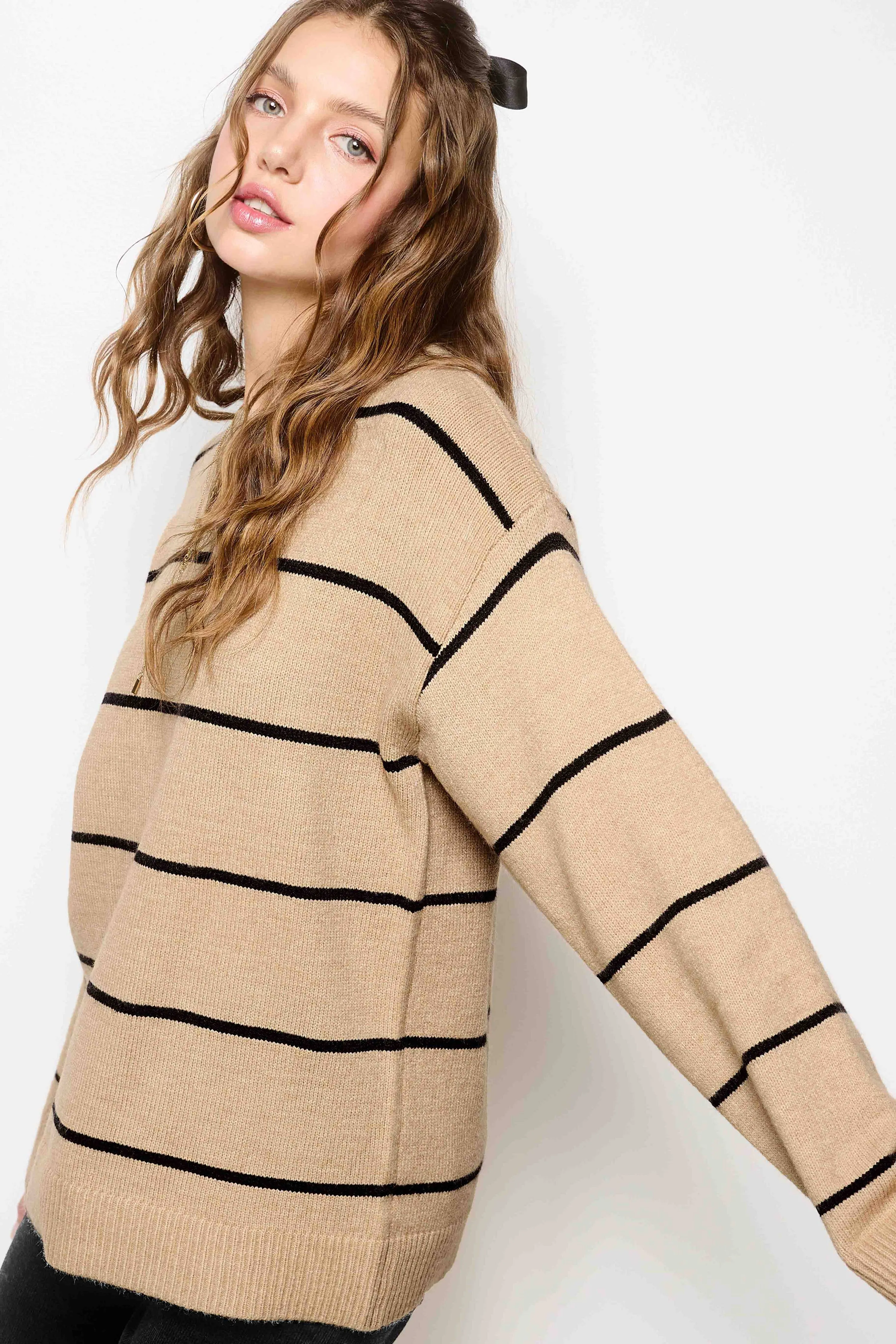 Loose Fit Stripe Long Sleeve Crewneck Sweater