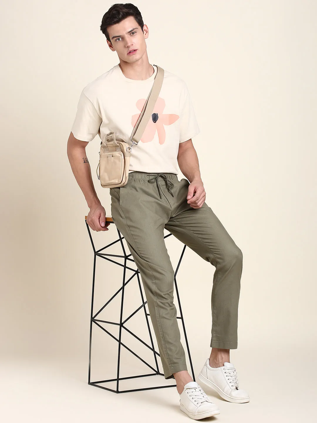 Men's Light Olive Solid Linen Trouser