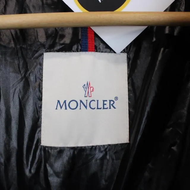 Moncler Pensee Down Puffer Jacket Small