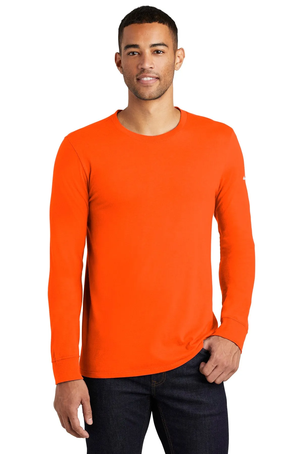 Nike Core Cotton Long Sleeve Tee. NKBQ5232