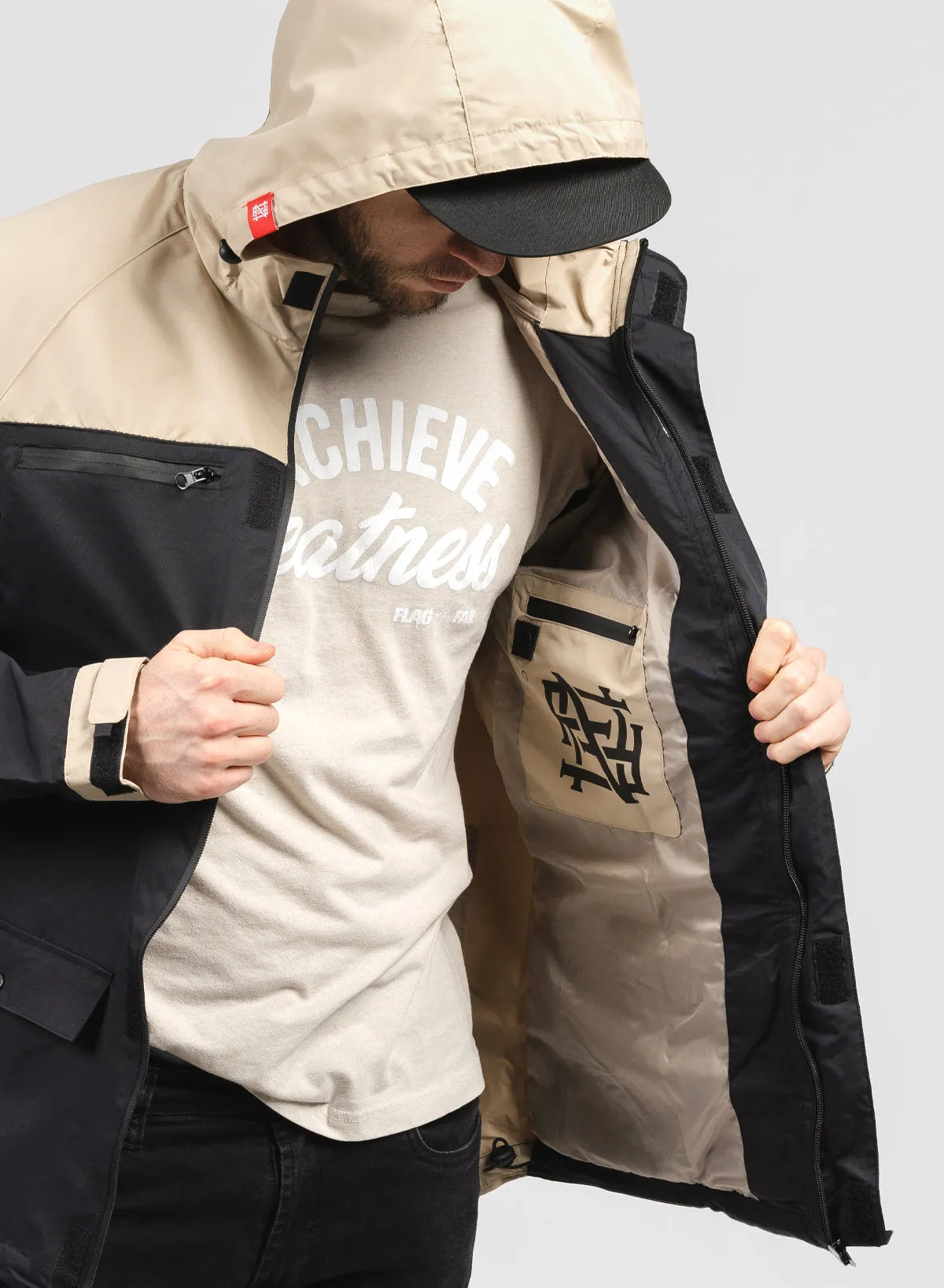 RAIN JACKET - TAN