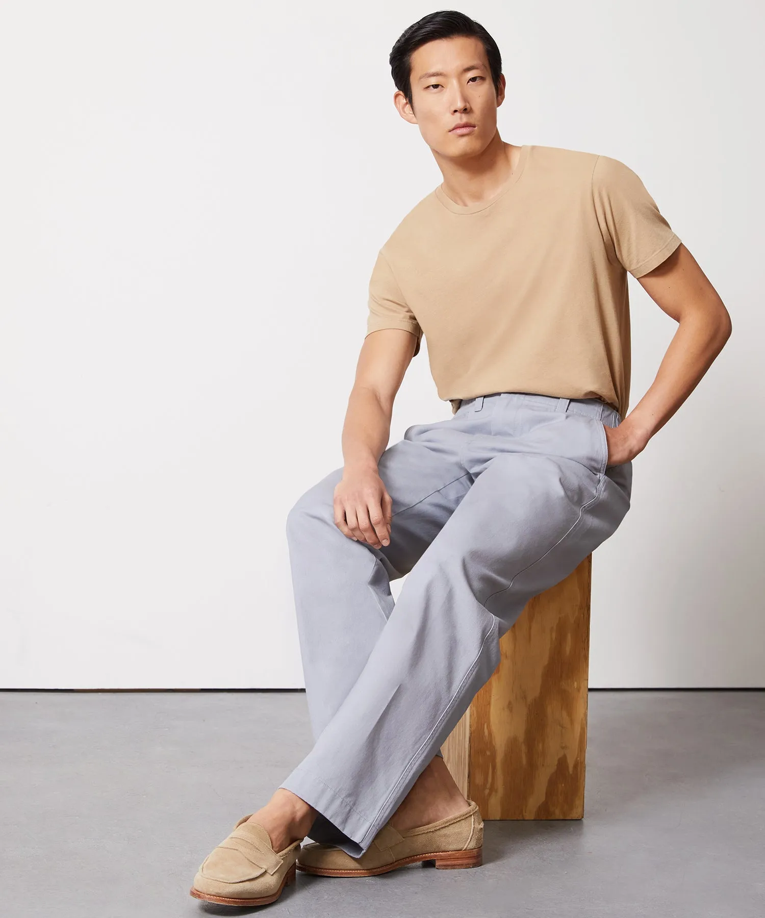 Relaxed Fit Favorite Chino in Steel Blue