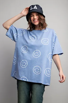 Short sleeves smiley face printed washed top