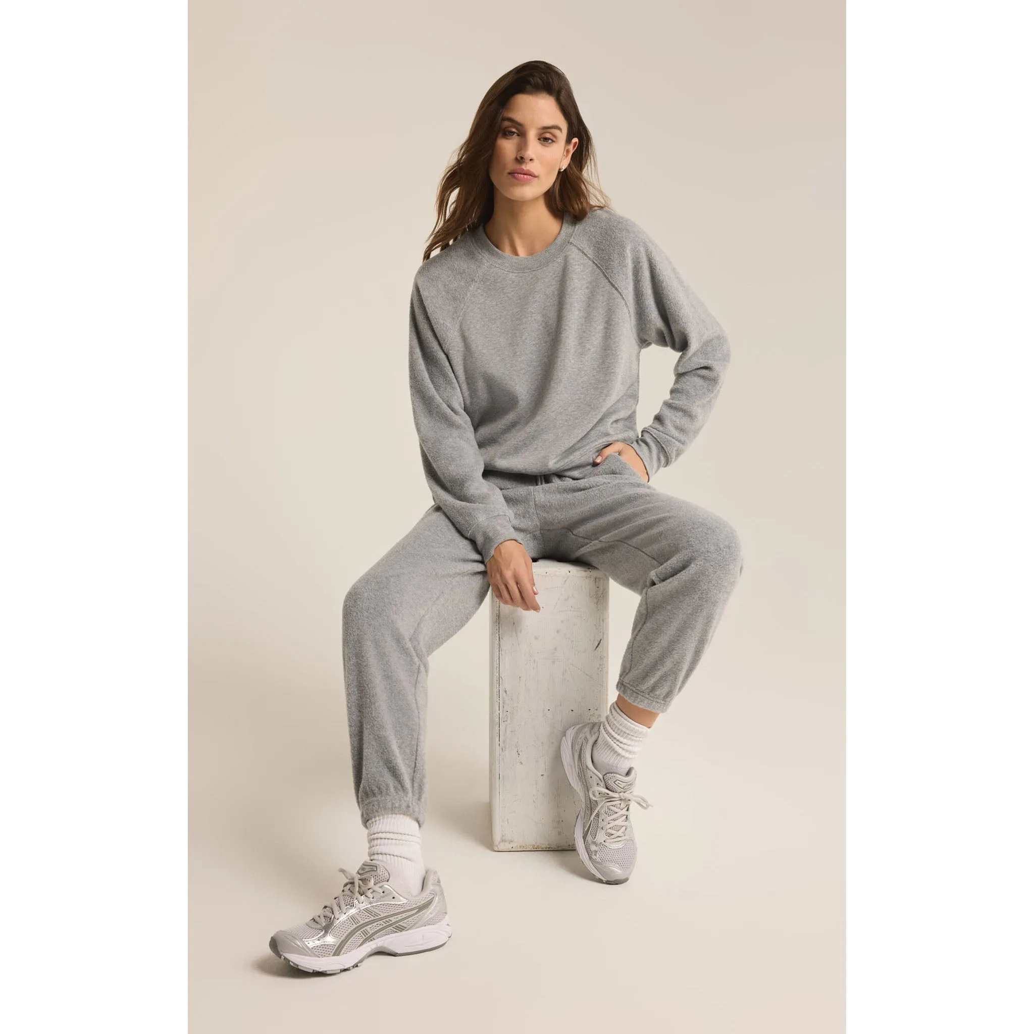 Z Supply Saldana Reverse Fleece Top in Classic Heather Grey